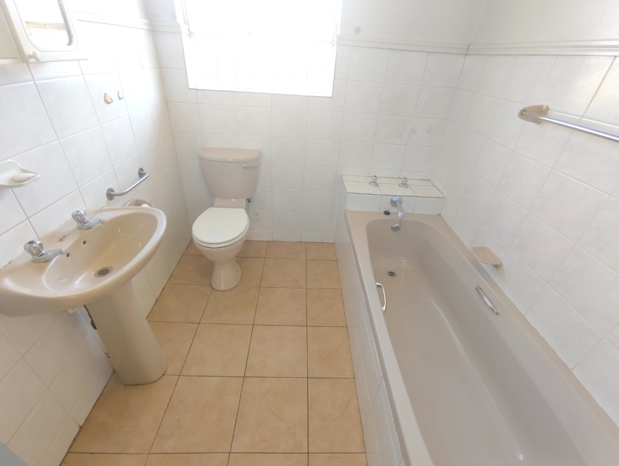 To Let 2 Bedroom Property for Rent in Fleurdal Free State